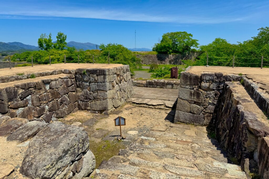 津山城（鶴山公園