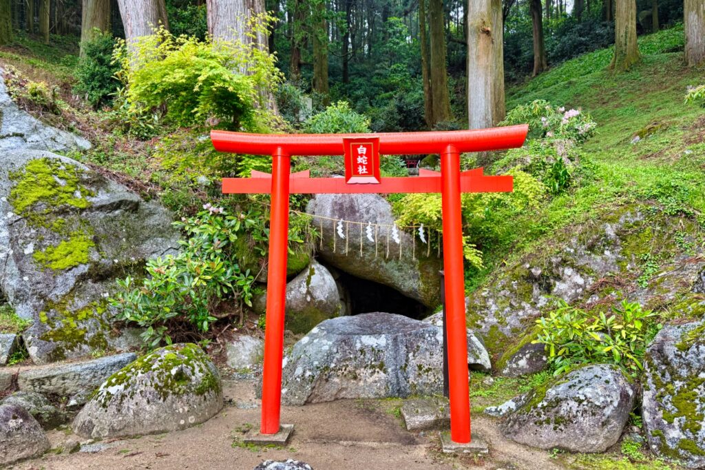 背振神社(日本六所弁財天) 佐賀県神埼市