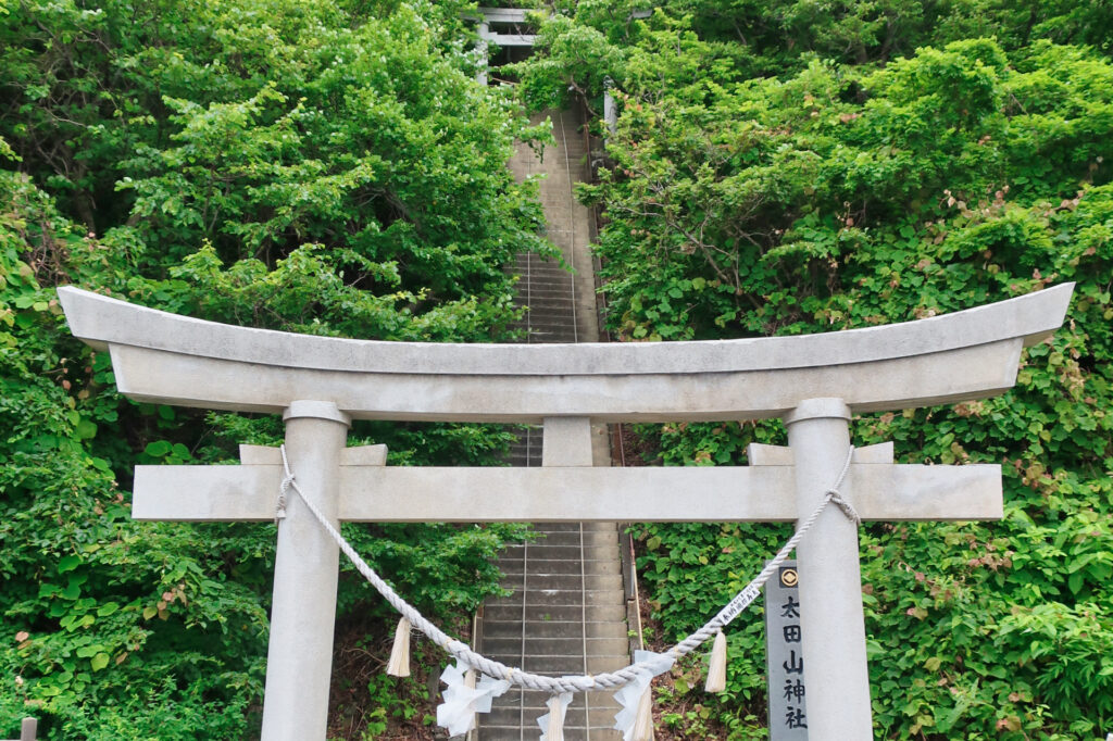 太田山神社の鳥居