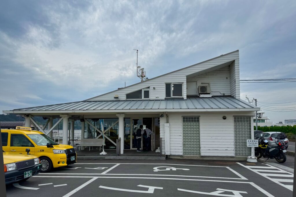 新岡山港 フェリー乗り場