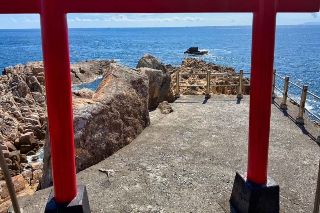 竜宮神社の社