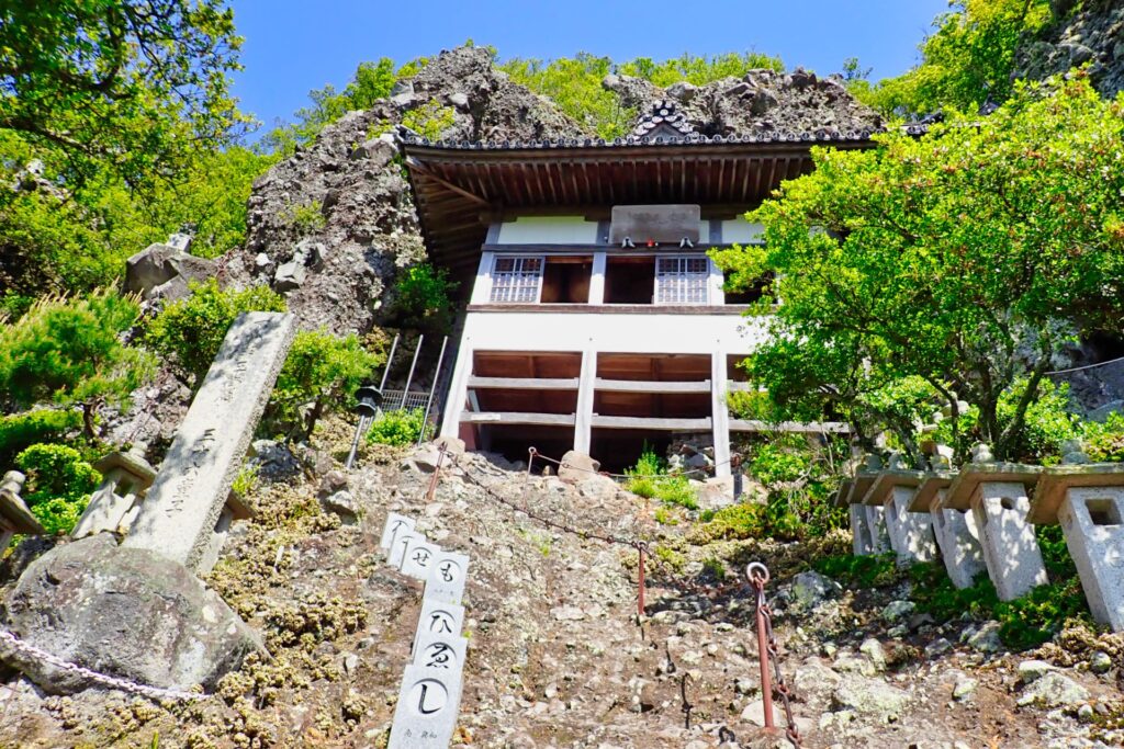 奥の院 笠ケ瀧（かさがたき）